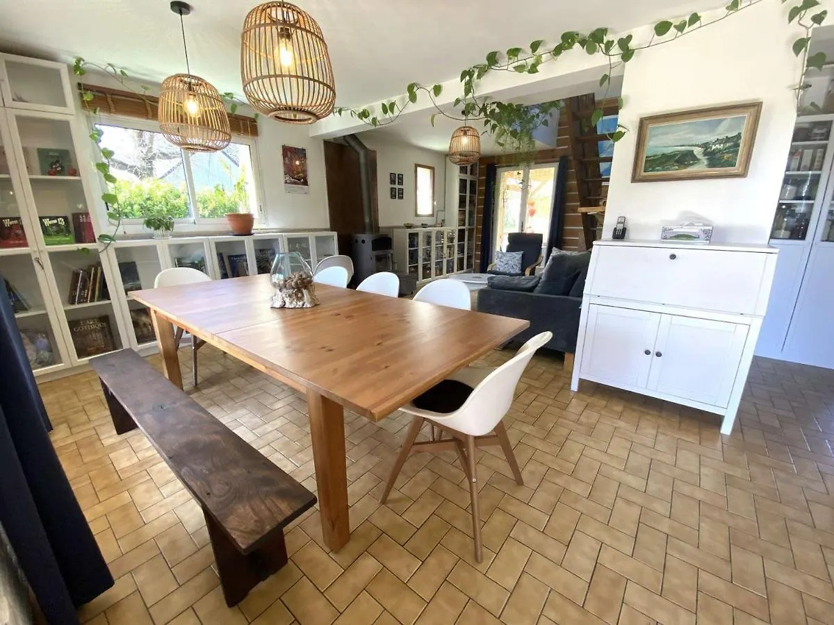 Holiday home Maison Conviviale Avec Jardin, Proche Plage Du Treustel, Combrit - Fr-1-481-131 Villa
