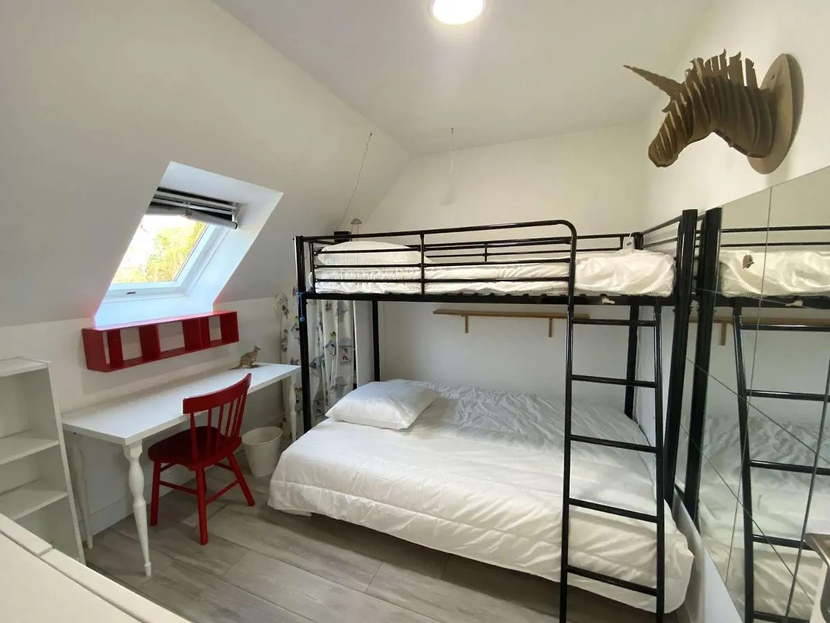 Holiday home Maison Conviviale Avec Jardin, Proche Plage Du Treustel, Combrit - Fr-1-481-131 Villa France