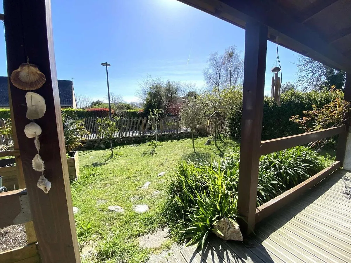 Holiday home Maison Conviviale Avec Jardin, Proche Plage Du Treustel, Combrit - Fr-1-481-131 Villa